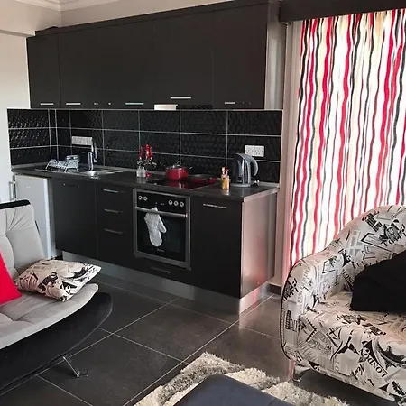 Sandy House Апартаменты *