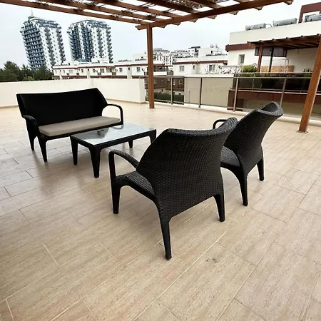 Sandy House Апартаменты *